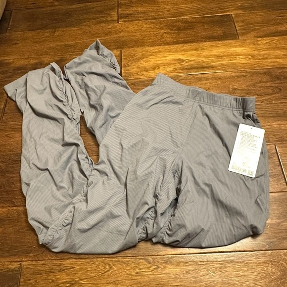 Lululemon Dance Studio Slim-Fit High-Rise Flared Pants XS NWT - Picture 2 of 14